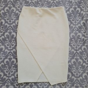 H&M pencil skirt, Cream, textured fabric, Small